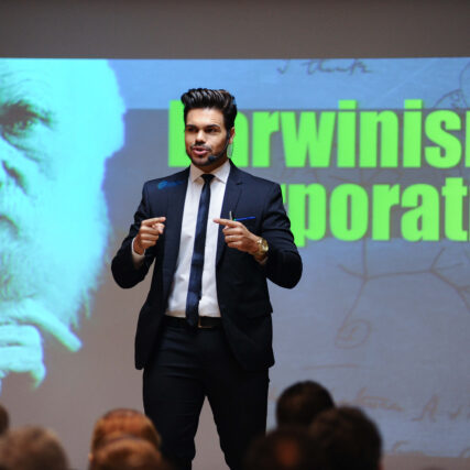 janderson santos palestrante de motivação mágico vendas no sebrae goiania