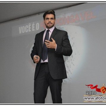 palestrante do brasil de motivação e vendas