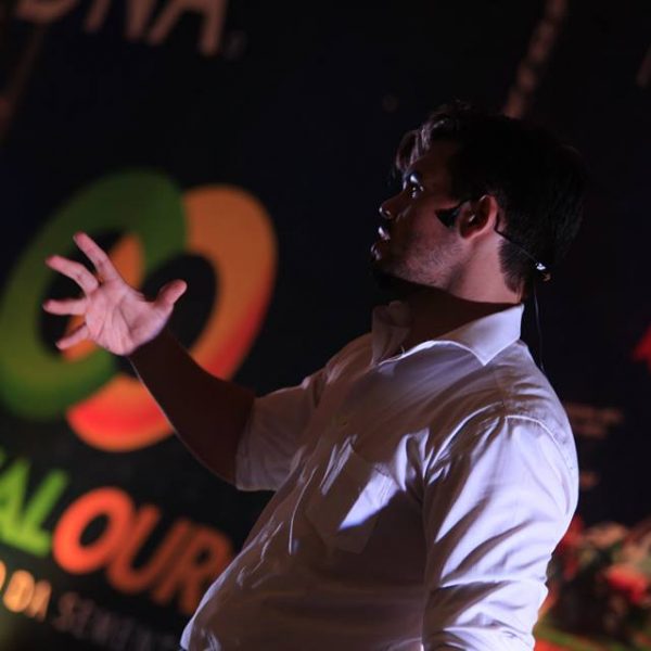 palestrante de vendas e motivação janderson santos rio verde magico