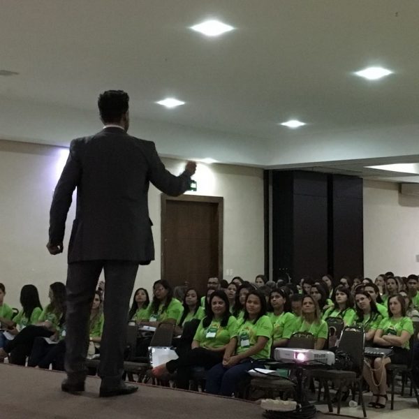 palestrante janderson santos em mato grosso de vendas e motivação unimed cuiaba