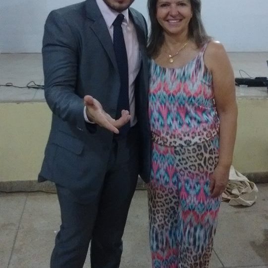 foto com homem e mulher janderson santos palestrante