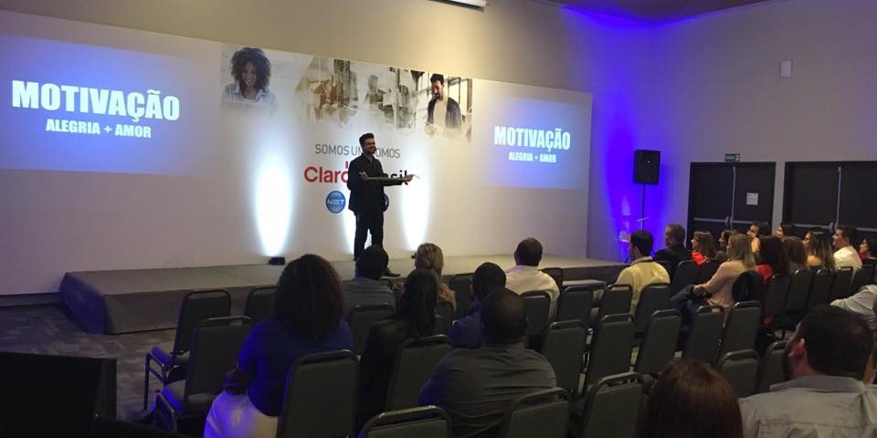 palestrante_motivacional_e_de_vendas_Janderson_santos_convenção