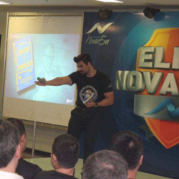 janderson santos palestra de vendas na distribuidora Nova Era em Manaus
