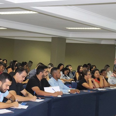 Janderson santos especialista em vendas e motivação o melhor do brasil treinamento expert