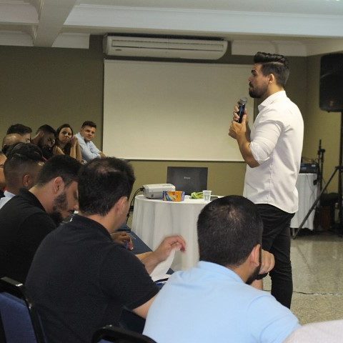 Treinamento expert em vendas com janderson santos incrível