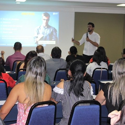 treinador janderson santos expert em rio verde vendas e atendimento