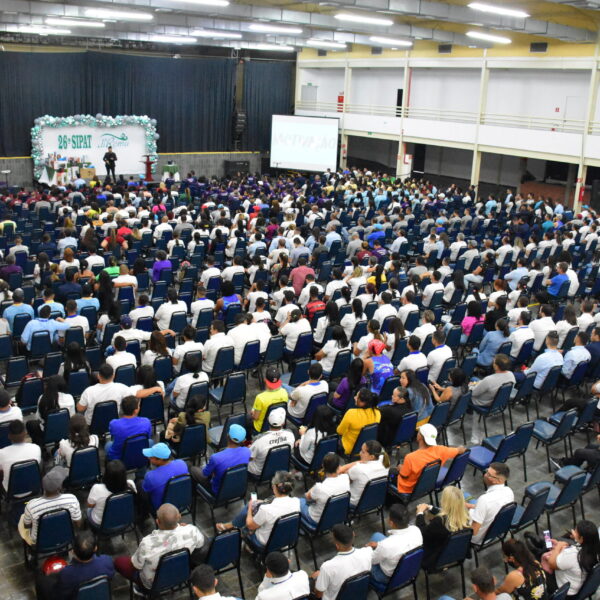 Janderson Santos em Caldas Novas palestra grupo diRoma