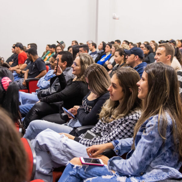 Palestra de vendas com Janderson Santos atendimento mágico plateia
