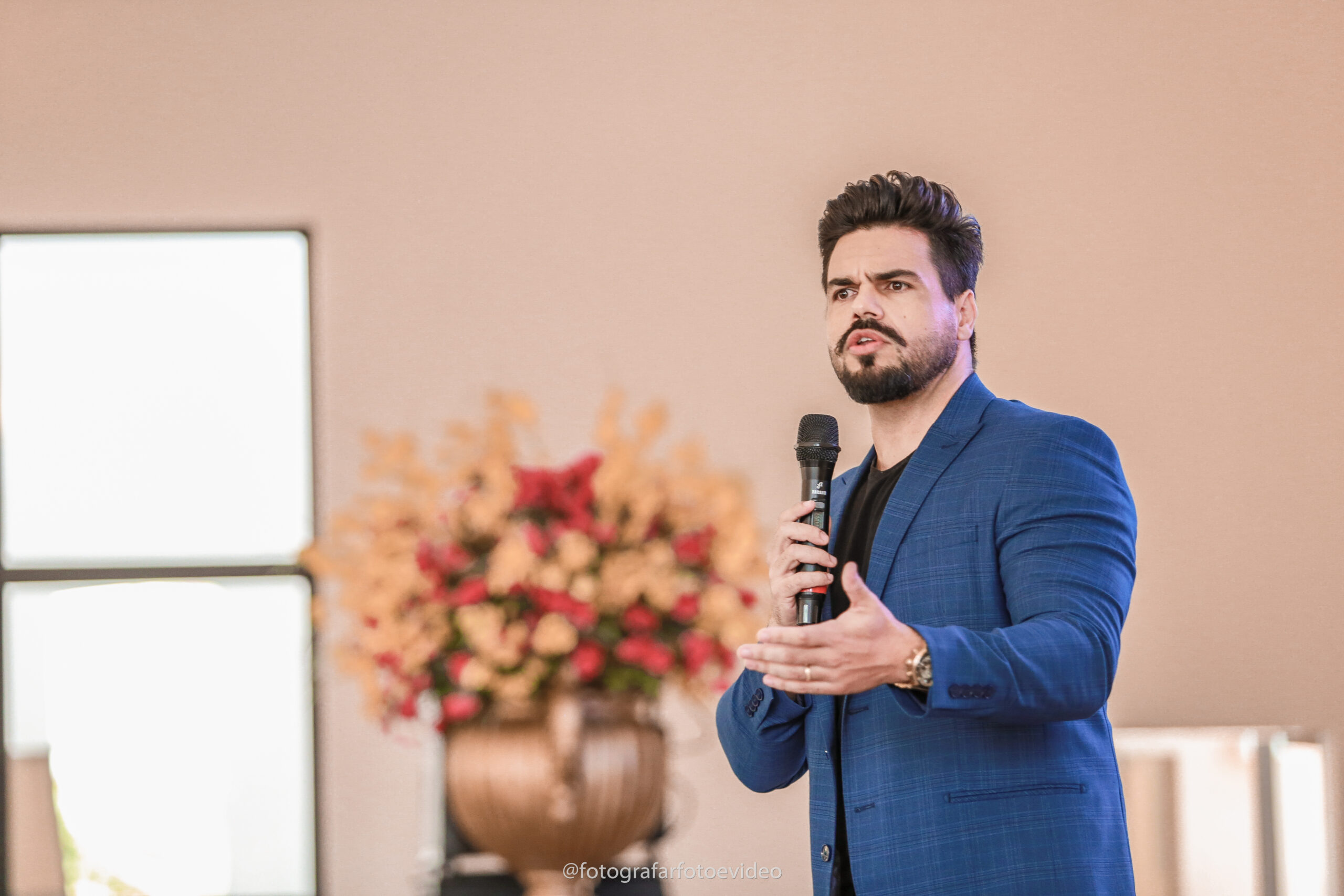 Palestrante Janderson Santos “O Mago das Vendas” Treinador Top 1 em Vendas no Brasil Palestrante Janderson Santos "O Mago das Vendas" Treinador Top 1 em Vendas no Brasil