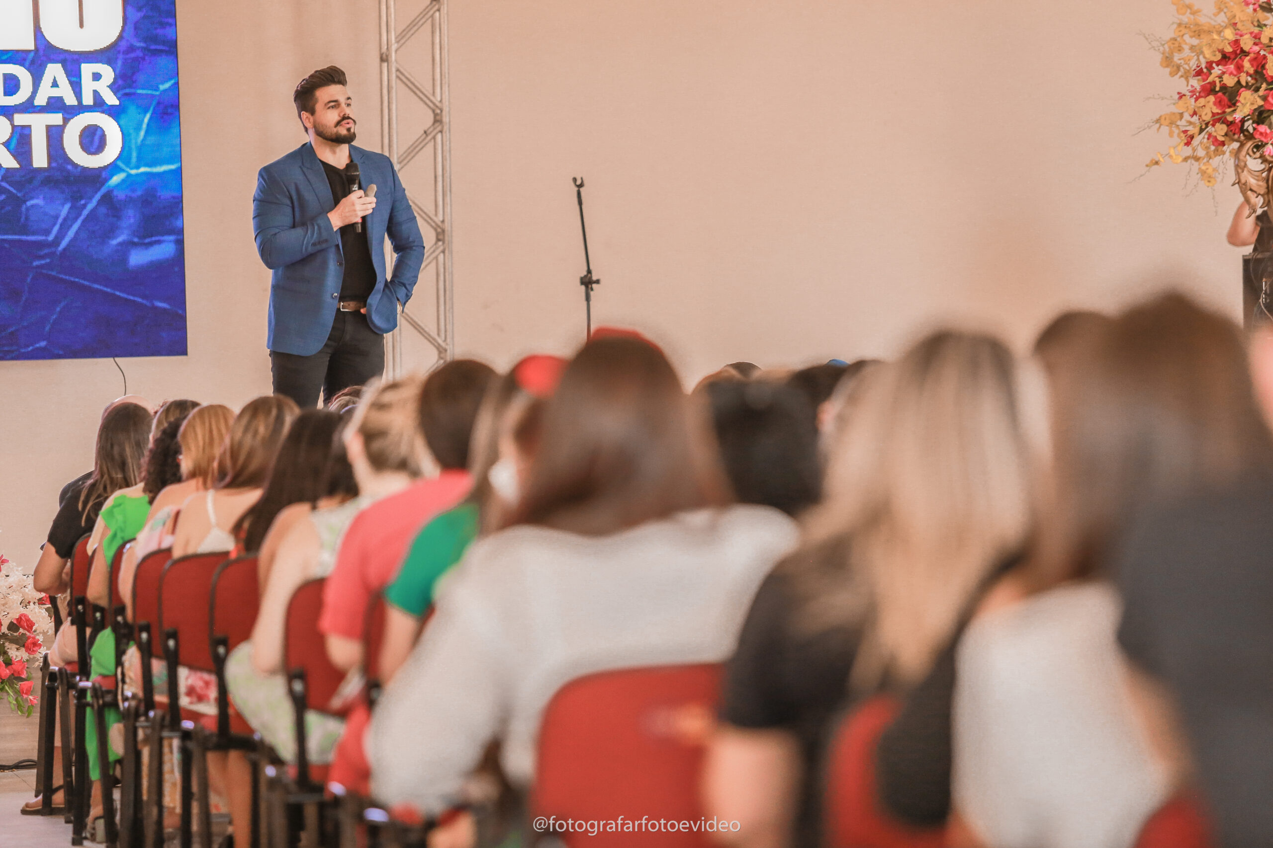 Palestrante de motivacao para professores semana pedagógica
