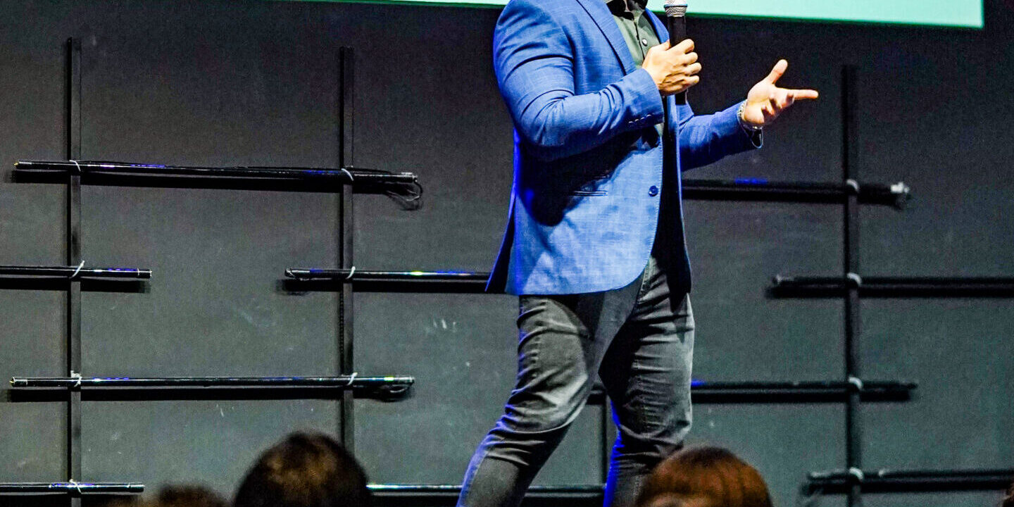 Janderson Santos o melhor palestrante de vendas do Brasil