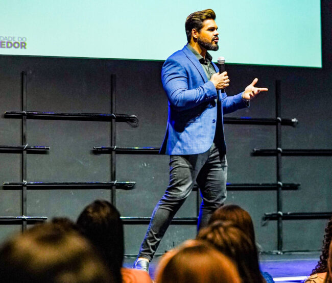 Janderson Santos o melhor palestrante de vendas do Brasil Janderson Santos o melhor palestrante de vendas do Brasil