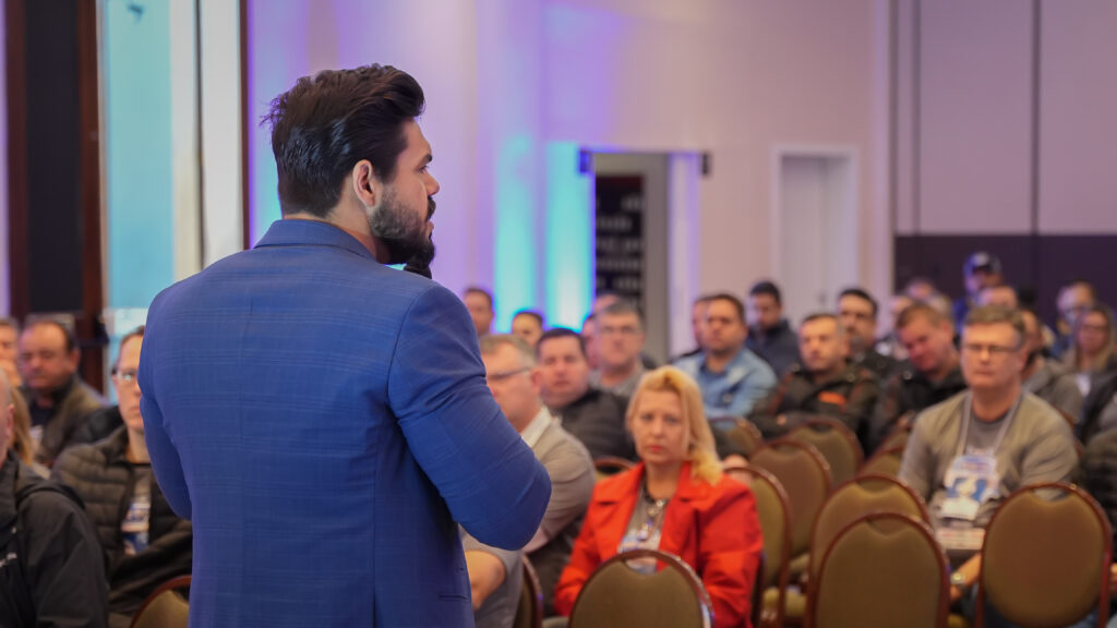 Summit empresarial com Janderson Santos o Mago