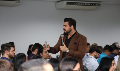 Treinamento SOS Vendas com o Palestrante de Vendas Janderson Santos