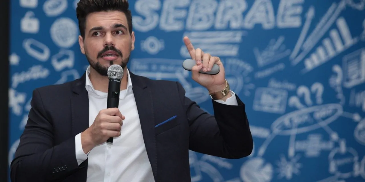 PALESTRANTE JANDERSON SANTOS SEBRAE EM PORANGATU VENDAS E ATENDIMENTO um dos melhores palestrantes do Brasil Janderson Santos SEBRAE EM PORANGATU VENDAS E ATENDIMENTO