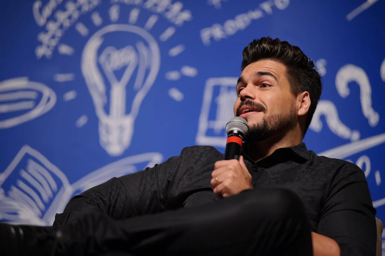 palestrante Janderson santos em goiania melhor palestrante do brasil de vendas palestrante Janderson santos em goiania melhor palestrante de vendas