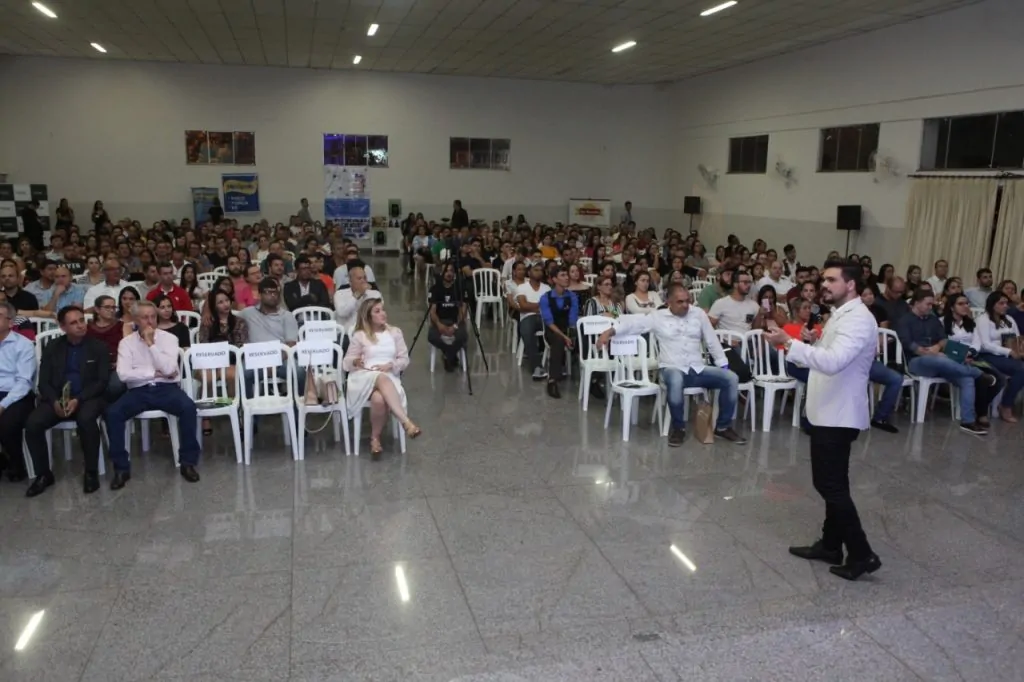 palestra com janderson santos em neropolis