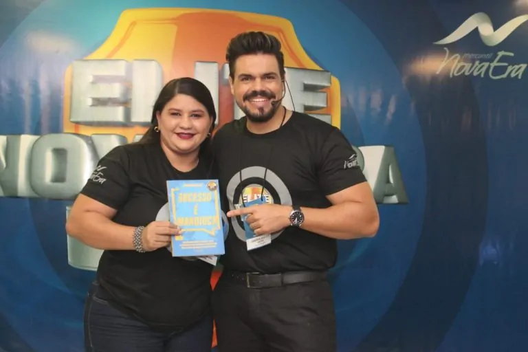 um dos melhores palestrantes do Brasil Janderson Santos vendas em Manaus com livro Sucesso é Mandioca