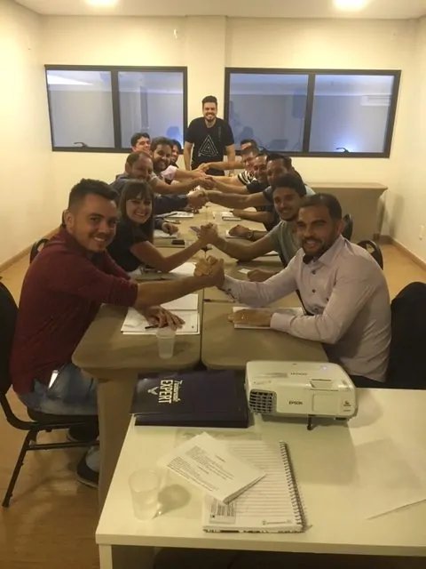 treinamento de negociação com um dos melhores palestrantes do brasil janderson santos