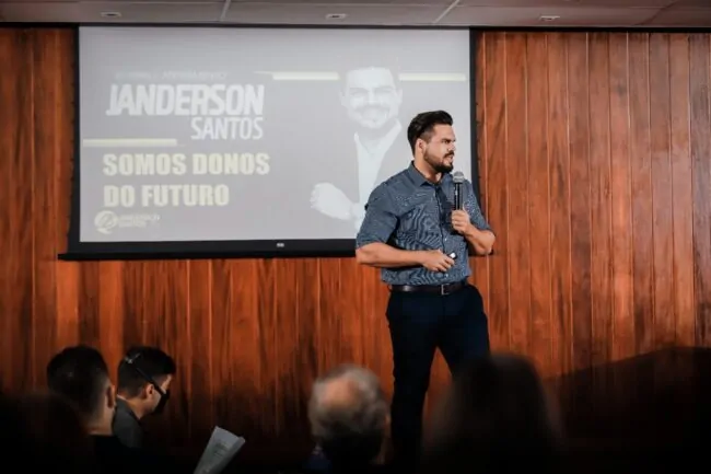treinadore de vendas janderson santos motivação melhor do brasil Palestrante motivacional no rio de janeiro e região janderson santos