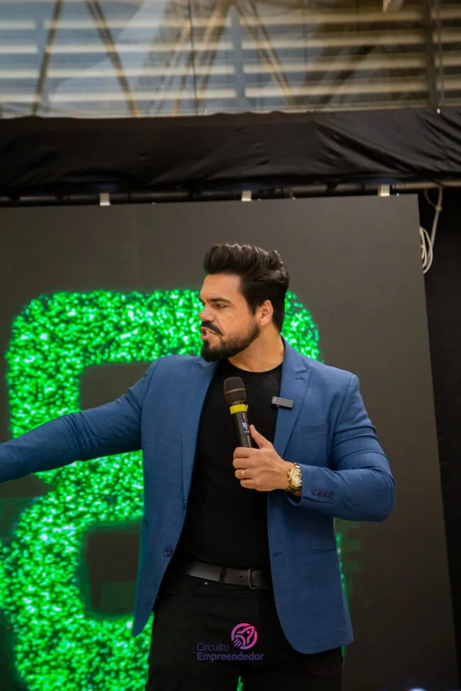treinamento Despertar Empresarial – o unico treinamento de gerentes do Brasil treinamento Despertar Empresarial - o unico treinamento de gerentes do Brasil